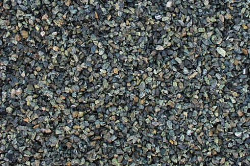 Kamenclub.ru: Щебень крошка зеленый (змеевик) фр. 40-70 мм.  купить в Севастополе мрамор змеевик зеленый, салатовый щебень декоративный 8000 руб/т   фото КАМЕНЬ КЛУБ