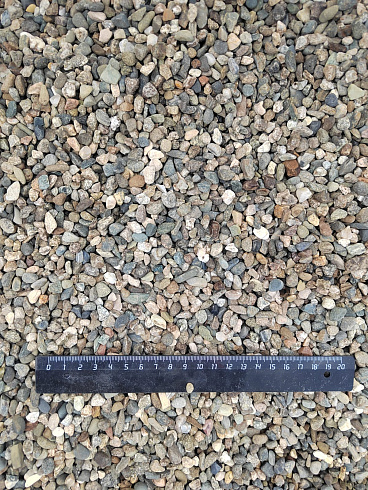 Kamenclub.ru: Галька речная окат (серая) фр.5-10 мм купить  в Севастополе галька речная серая, серый, темно-серый, светло-серый, коричневый речная окатанная галька декоративная ландшатфная 5000 руб/т   фото КАМЕНЬ КЛУБ
