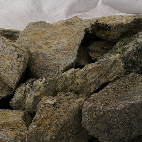 фото Змеевик салатовый  (фр. 70-100 мм)  купить в Севастополе в интернет-портале КАМЕНЬ КЛУБ