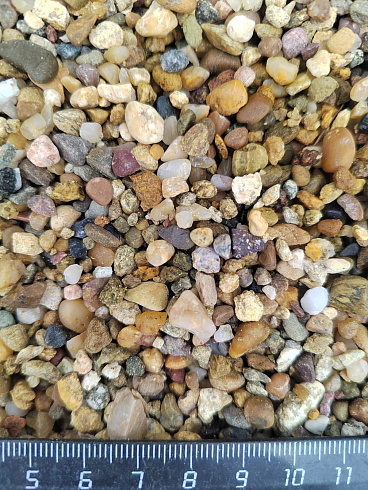 Галька речная окат (рыжая) фр.3-5 мм купить в Севастополе 