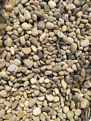 Kamenclub.ru: Галька речная окат рыжая фр. 20-40 мм. купить  в Севастополе галька речная окатанная рыжая желтая серая округлая речная галька 5000 руб/т   фото КАМЕНЬ КЛУБ