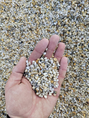 фото Галька крымская жемчужная фр. 3-5 мм. купить в Севастополе  в интернет-портале КАМЕНЬ КЛУБ