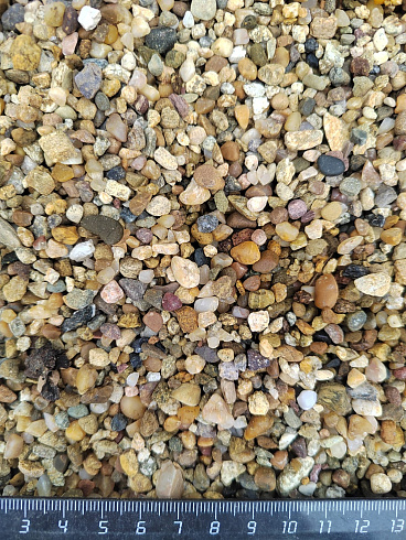 Галька речная окат (рыжая) фр.3-5 мм купить в Севастополе 