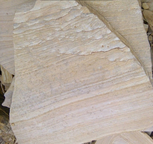 Kamenclub.ru: Песчаник пластушка желтый с рисунком (4-6 см)  купить в Севастополе плитняк пластушка желтый с рисунком песчаник 9 000 руб/м3   фото КАМЕНЬ КЛУБ