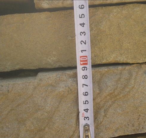 Kamenclub.ru: Песчаник пластушка желтый с рисунком (7-15 см)  купить в Севастополе плитняк - пластушка - бут желтый песчаник 10200 руб/м3   фото КАМЕНЬ КЛУБ