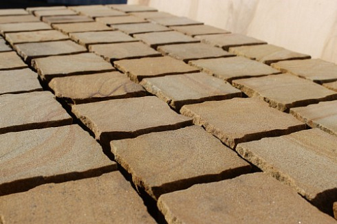 Kamenclub.ru: Песчаник брусчатка (Прага) art PSG-10-07  купить в Севастополе    2600 руб/кв.м   фото КАМЕНЬ КЛУБ