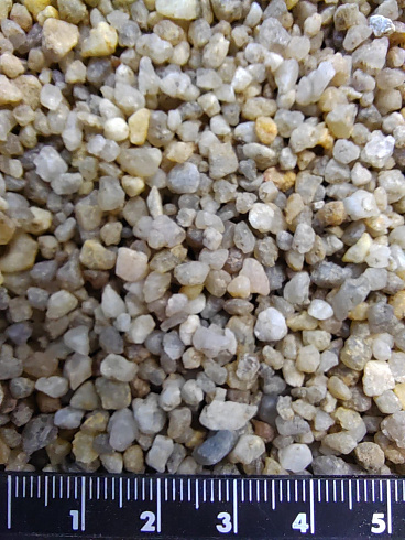 Кварцевый песок для площадок фр. 2-5 мм.  купить в Севастополе фото Камень Клуб